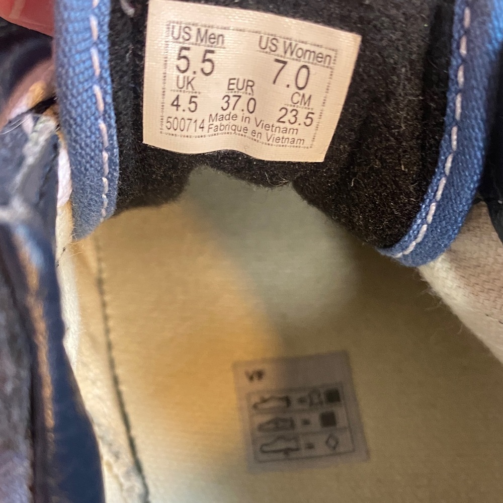 Vans Low-Top Sneakers in Black and Blue - Picture 4 of 4